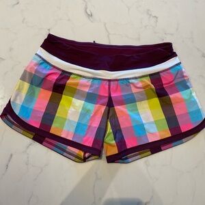 Lululemon Shorts size 6